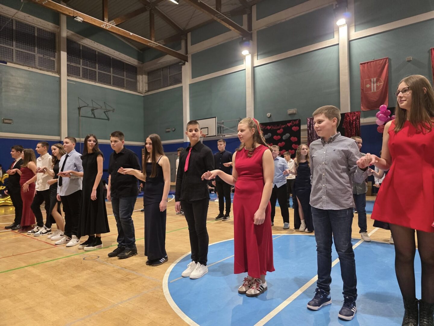 631944194_1347782080716531_7212641927332412437_n