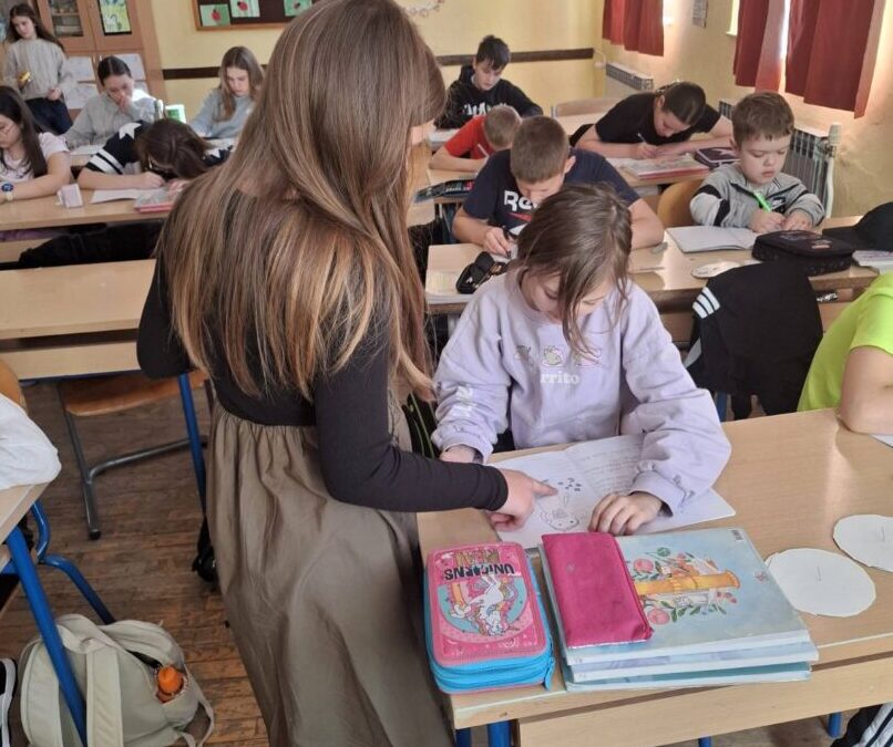 DAN ŠKOLE IVANE BRLIĆ-MAŽURANIĆ OGULIN-OBRNUTA UČIONICA U 4.B RAZREDU